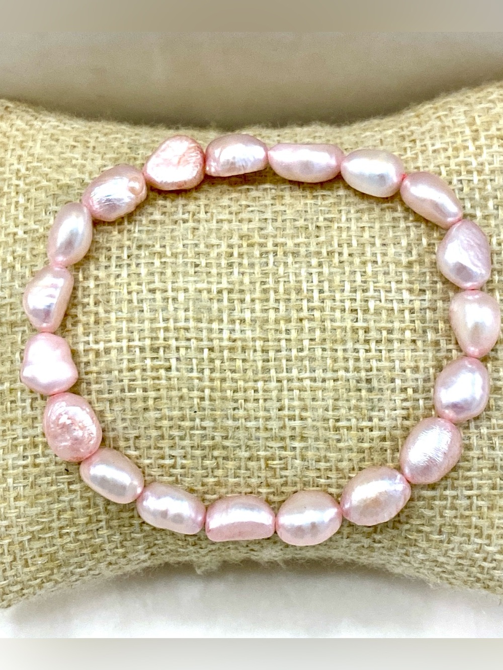 Delicate Pink Freshwater Pearl Stretch Bracelet NWOT